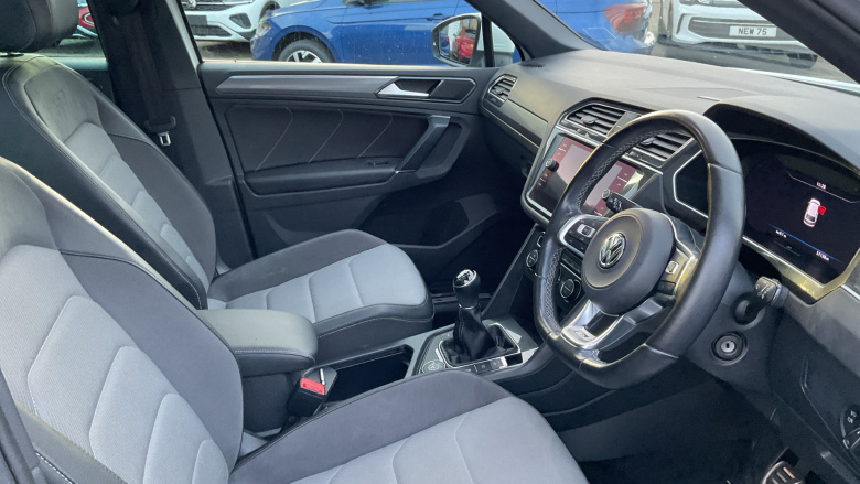 Volkswagen Tiguan 2.0 TDi 150 4Motion R-Line 5dr Diesel Estate